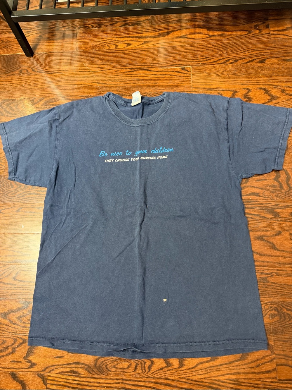 Y2K Navy Short-Sleeve Crewneck T-Shirt - Be Nice To Your Children Print L